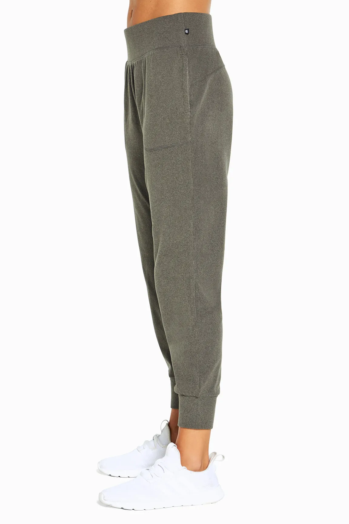 Cammy Jogger