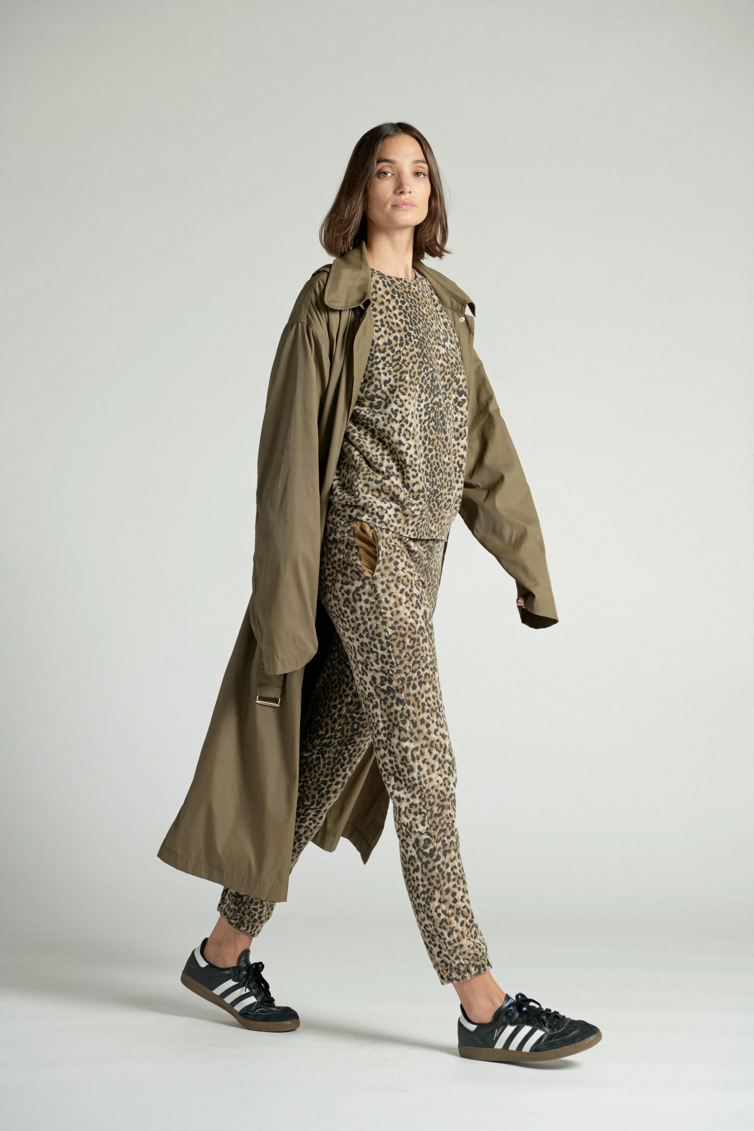 JOGGER - BROWN LEOPARD