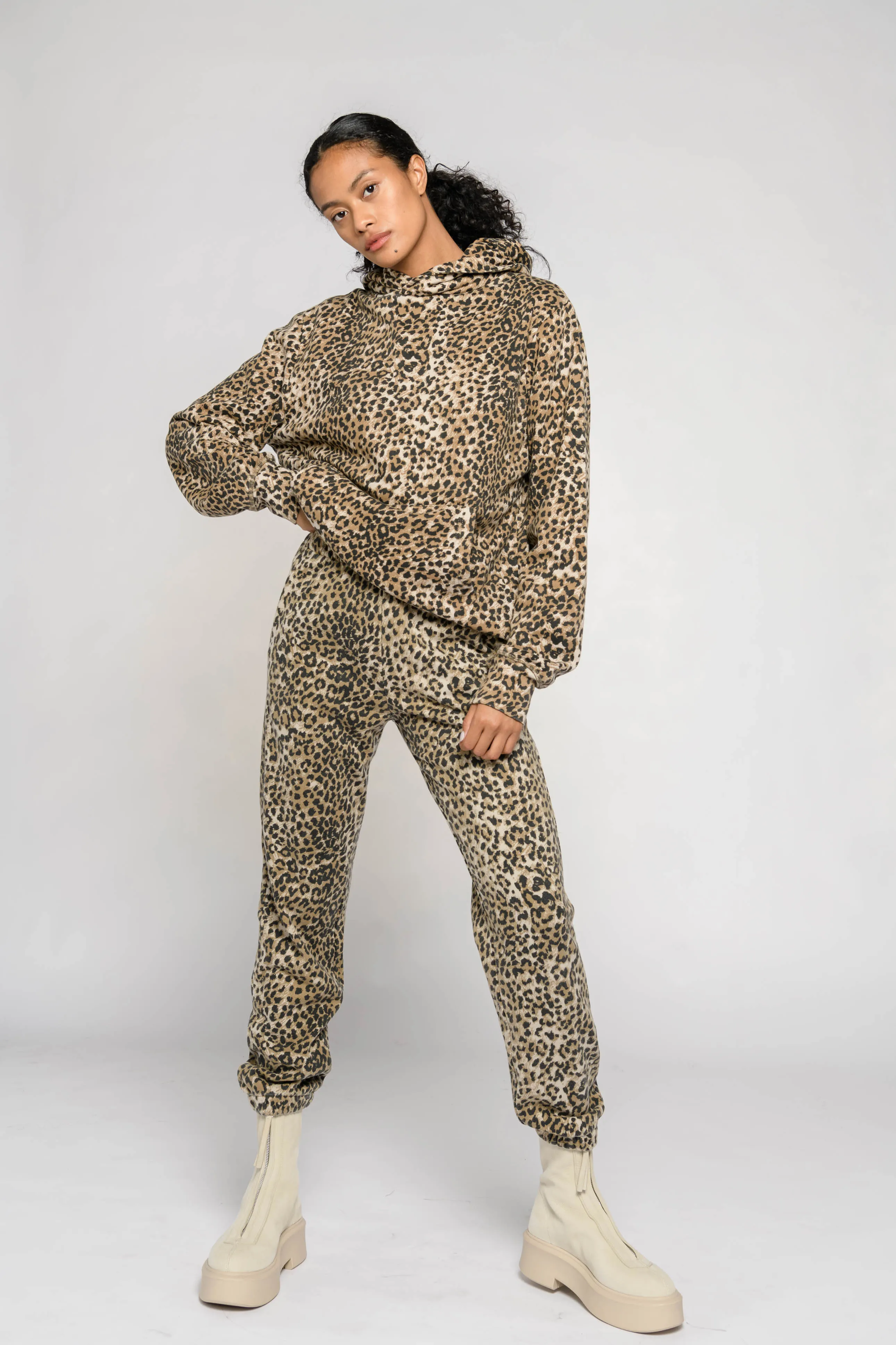 JOGGER - BROWN LEOPARD