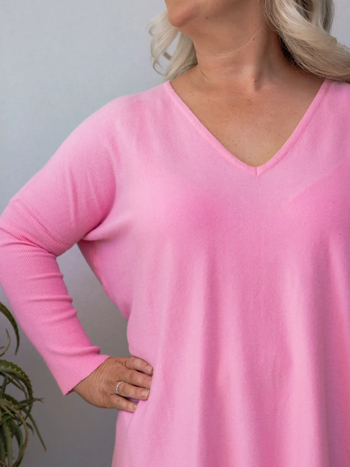 Nadia V Neck Knit - Pink