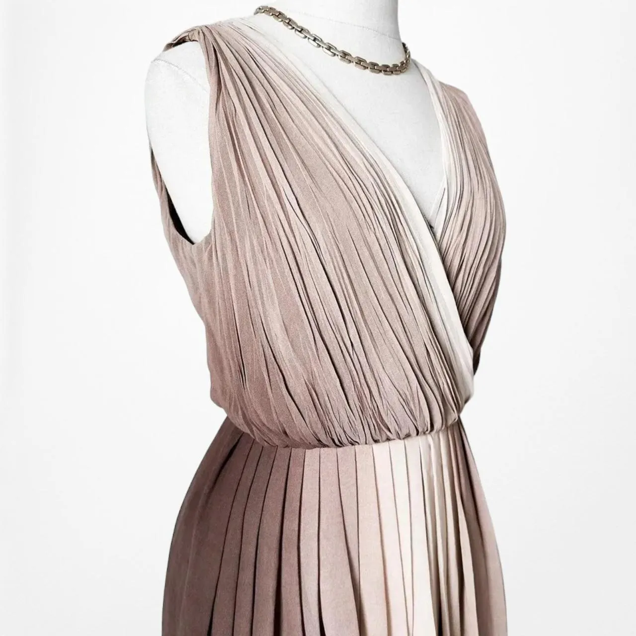 Talbots Brown V-Neck Pleated Knee Length Cocktail Dress Size 4/M