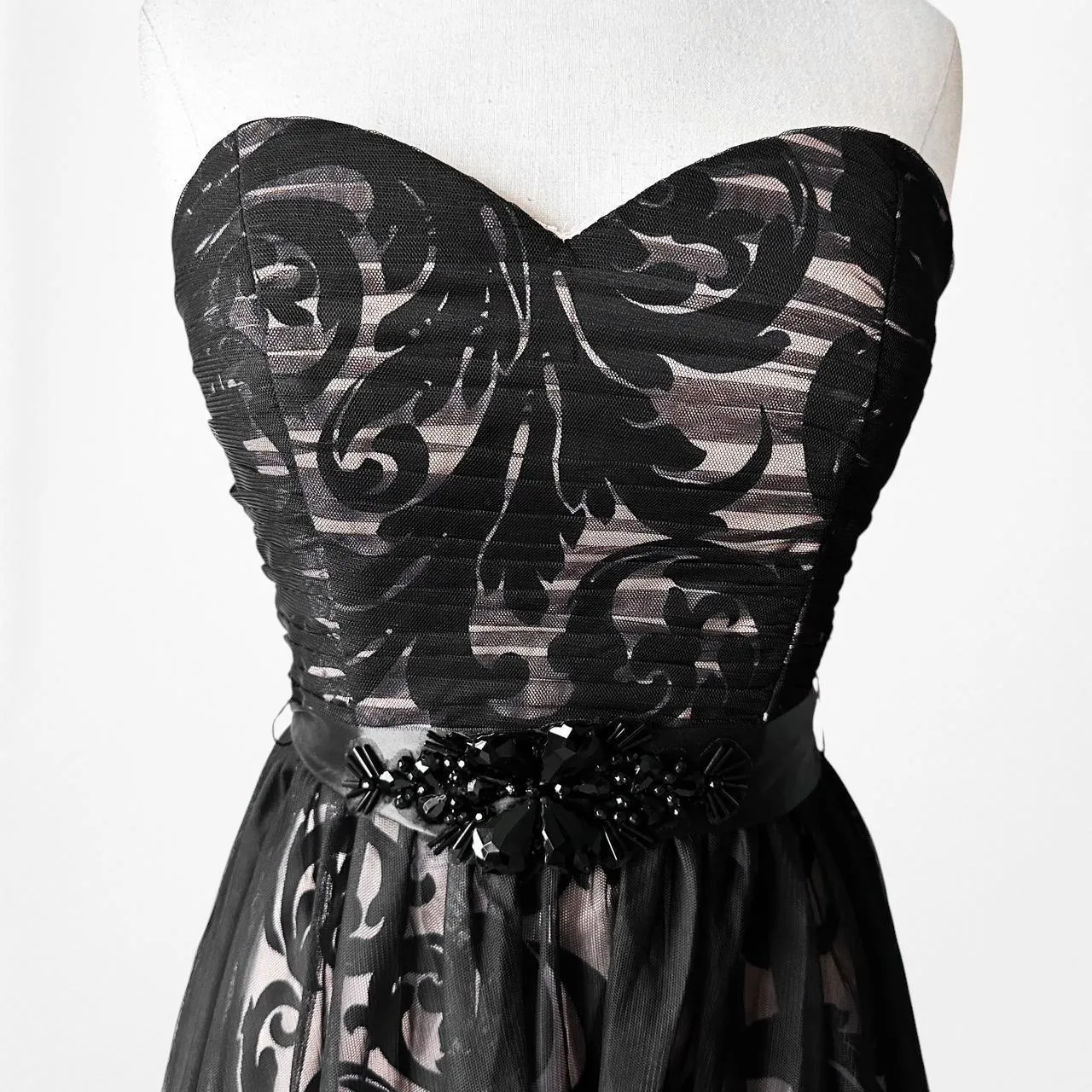 Vintage Black Strapless Floral Mesh Fit Flared Maxi Formal Prom Dress Size S